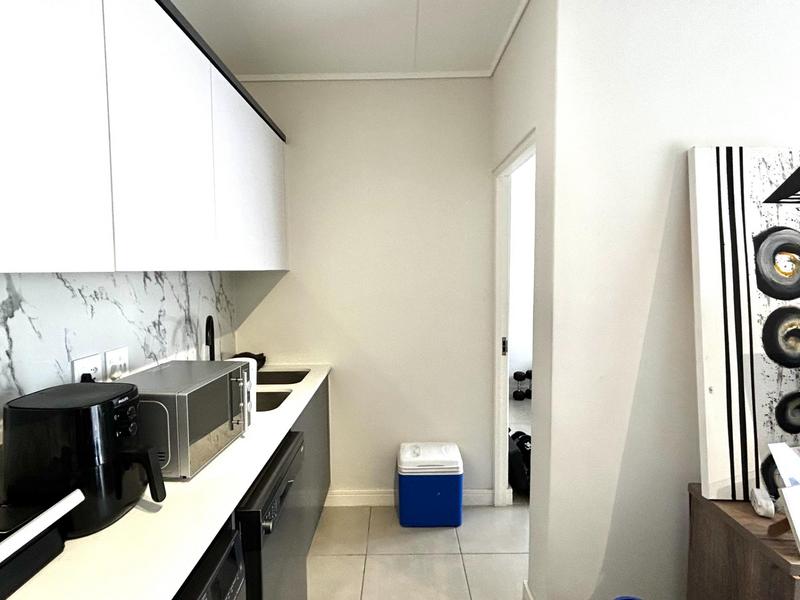 To Let 1 Bedroom Property for Rent in The Huntsman Western Cape